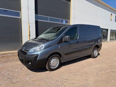 Second-hand Citroën Jumpy 163 CP (119 kW) 2018 Gri Monovolum