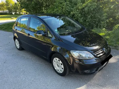 Gebraucht VW Golf Plus Cross 102 PS (75 kW) 2007 Schwarz Van / Kleinbus