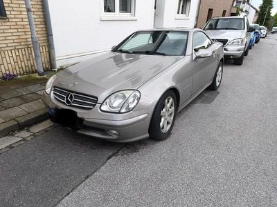 Usata Mercedes SLK200 163 CV (119 kW) 2003 Argento Cabrio