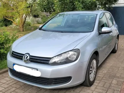 Gebraucht VW Golf VI 80 PS (58 kW) 2010 Silber Kleinwagen