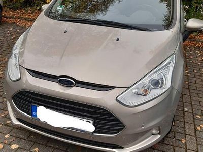 Gebraucht Ford B-MAX SYNC Edition 95 PS (69 kW) 2014 Beige Van / Kleinbus
