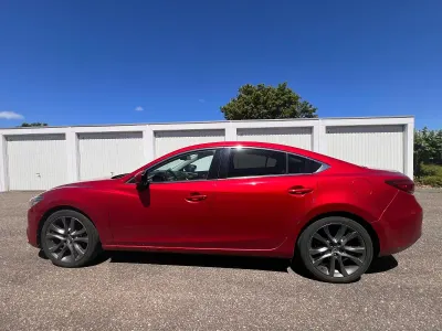 Gebraucht Mazda 6 Sports-Line 192 PS (141 kW) 2017 Rot Limousine