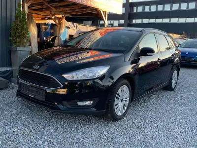 Gebraucht Ford Focus Trend 125 PS (91 kW) 2016 Schwarz Kombi