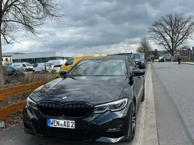 Gebraucht BMW 330 M Sport 265 PS (194 kW) 2020 Schwarz Limousine