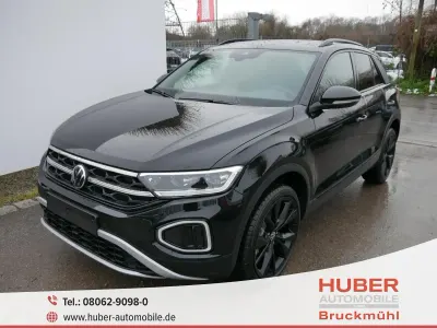Neu VW T-Roc Cabriolet Style 150 PS (110 kW) 2025 Deepblack perleffekt SUV