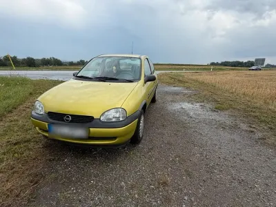 Gebraucht Opel Corsa Eco 54 PS (39 kW) 1998 Gelb Kleinwagen