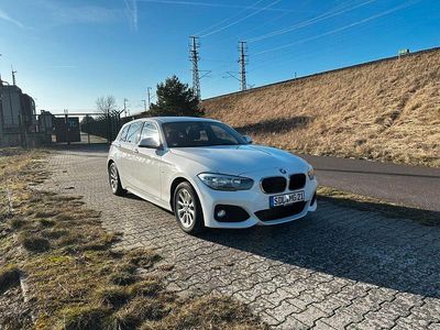 Gebraucht BMW 118 M Sport 136 PS (100 kW) 2016 Weiß Kleinwagen