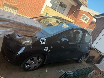 Usata Toyota Aygo 67 CV (49 kW) 2007 Nero Utilitaria