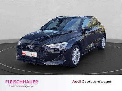 Gebraucht Audi A3 Ambiente 116 PS (85 kW) 2025 Schwarz Limousine