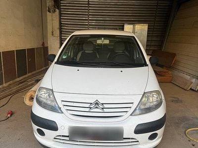 Gebraucht Citroën C3 68 PS (50 kW) 2004 Weiß Kleinwagen