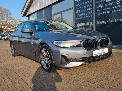 Gebraucht BMW 530e Sport Line 292 PS (214 kW) 2021 Blau Limousine