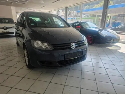 Second-hand VW Golf Plus Cross Trendline 80 CP (58 kW) 2009 Albastru Monovolum