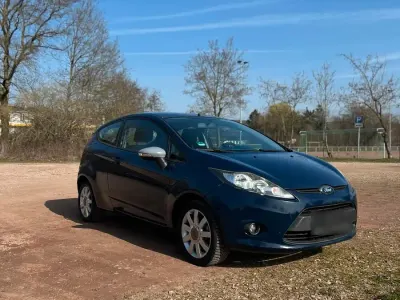 Gebraucht Ford Fiesta 2009 Blau Kleinwagen