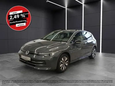 Usata VW Golf VIII Goal 150 CV (110 kW) 2025 Grigio Berlina