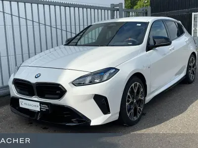 Brugt BMW M135 Efficient Dynamics 301 HK (221 kW) 2025 Hvid Hatchback