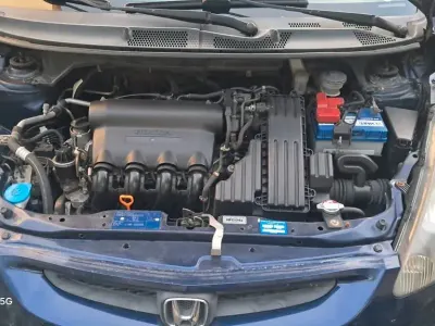 Occasion Honda Jazz LS 83 ch (61 kW) 2002 Bleue Citadine