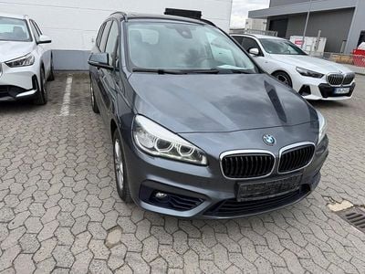 Gebraucht BMW 218 Sport Line 150 PS (110 kW) 2017 Grau Kombi
