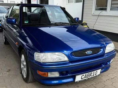 Gebraucht Ford Escort Cabriolet 131 PS (96 kW) 1994 Blau Cabrio