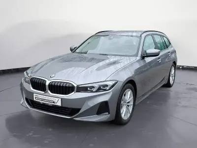 Gebraucht BMW 320 Comfort Edition 184 PS (135 kW) 2025 Silber Kombi