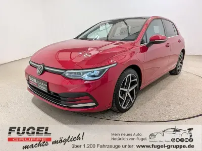 Gebraucht VW Golf VII Style 204 PS (150 kW) 2021 Rot Kleinwagen