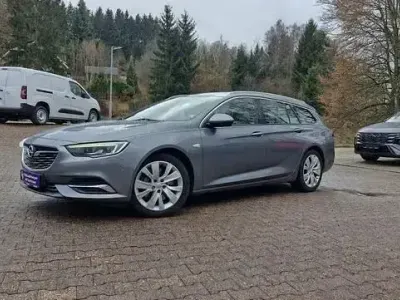 Gebraucht Opel Insignia 260 PS (191 kW) 2017 Licht grau Kombi