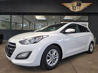 Gebraucht Hyundai i30 Passion 250 PS (183 kW) 2015 Weiß Kombi