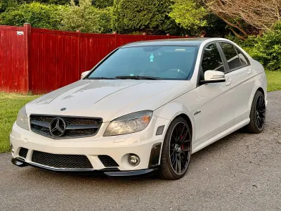 Gebraucht Mercedes C63 AMG AMG 457 PS (336 kW) 2009 Weiß Limousine