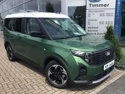 Gebraucht Ford Tourneo Courier Active 125 PS (91 kW) 2026 Bursting green metallic Van / Kleinbus