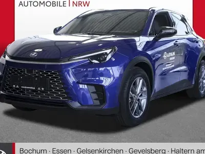 Second-hand Lexus LBX 136 CP (100 kW) 2026 Albastru SUV