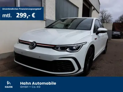 Gebraucht VW Golf VIII GTI 245 PS (180 kW) 2023 Pure white Limousine