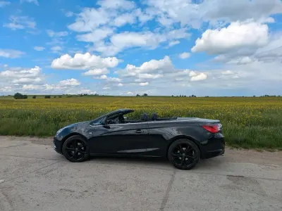 Gebraucht Opel Cascada 170 PS (125 kW) 2014 Schwarz Cabrio
