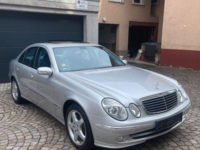 Mercedes E240