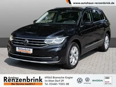 Gebraucht VW Tiguan Business 245 PS (180 kW) 2023 Schwarz SUV