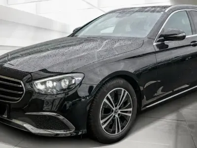 Gebraucht Mercedes E200 194 PS (142 kW) 2020 Schwarz Kombi