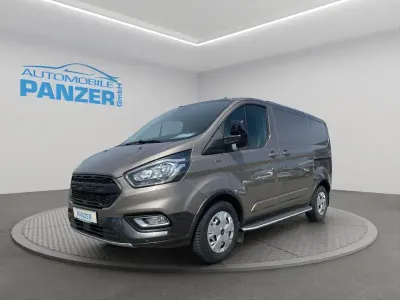 Używany Ford Transit Custom Trend 170 KM (125 kW) 2023 Srebrny Minivan