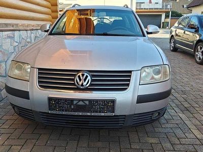 Gebraucht VW Passat Basis 131 PS (96 kW) 2004 Silber Kombi