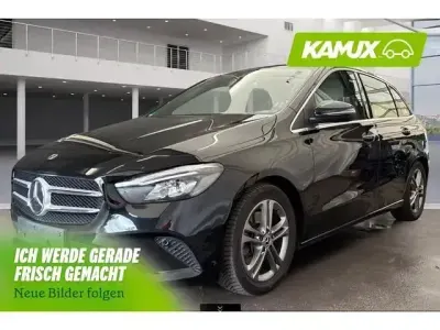 Gebraucht Mercedes B220 Progressive 190 PS (139 kW) 2019 Kosmosschwarz Kleinwagen
