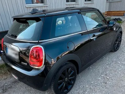 Używany Mini Cooper 136 KM (100 kW) 2014 Czarny Hatchback