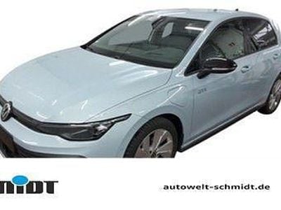 Gebraucht VW Golf VIII GTE 177 PS (130 kW) 2025 Crystal ice blue metallic Limousine