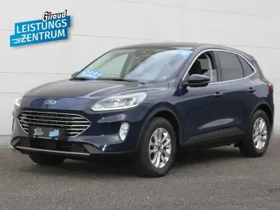 Używany Ford Kuga Titanium 190 KM (139 kW) 2020 Niebieski SUV