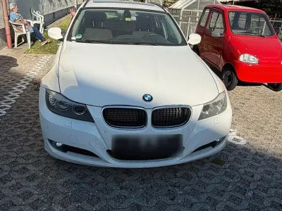 Gebraucht BMW 318 143 PS (105 kW) 2012 Weiß Kombi