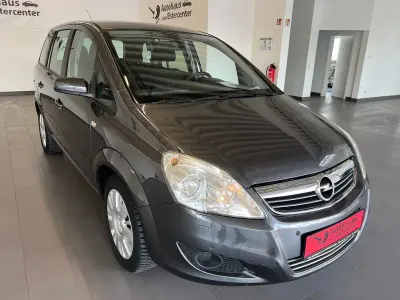 Gebraucht Opel Zafira Edition 150 PS (110 kW) 2009 Grau Van / Kleinbus