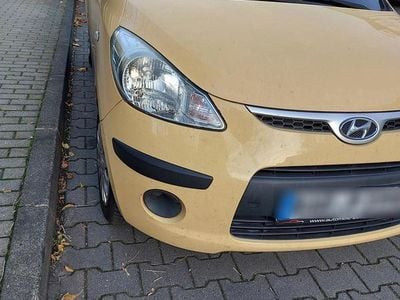 Gelb Gebraucht 2010 Hyundai i10 Kleinwagen | 2.200 € (Guter Preis)