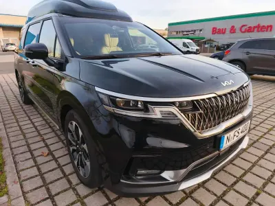 Gebraucht Kia Carnival 299 PS (219 kW) 2023 Schwarz Van / Kleinbus