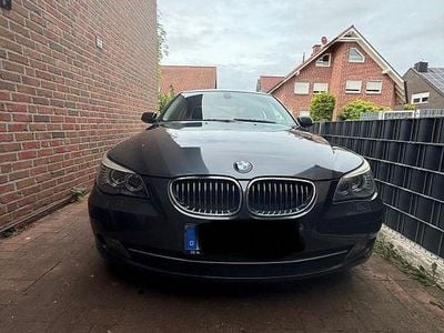 BMW 523