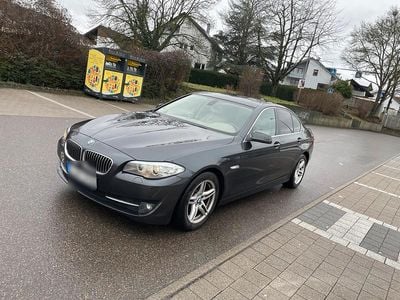 Second-hand BMW 523 Sport Line 2010 Gri Berlinǎ