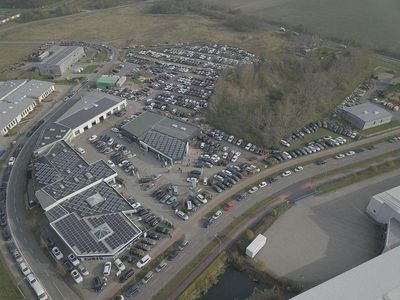 Neu Volvo XC40 163 PS (119 kW) 2026 Weiß SUV