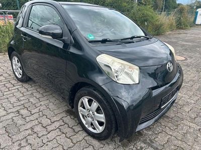 Toyota iQ