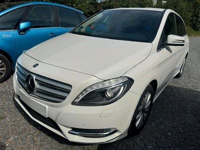 Mercedes B200