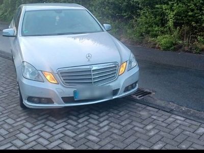 gebraucht Mercedes E220 CDI BlueEFFICIENCY -